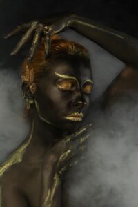 アートメイクの眉の色抜け対策にはどんな方法がある？